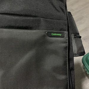 Laptop bag gateway